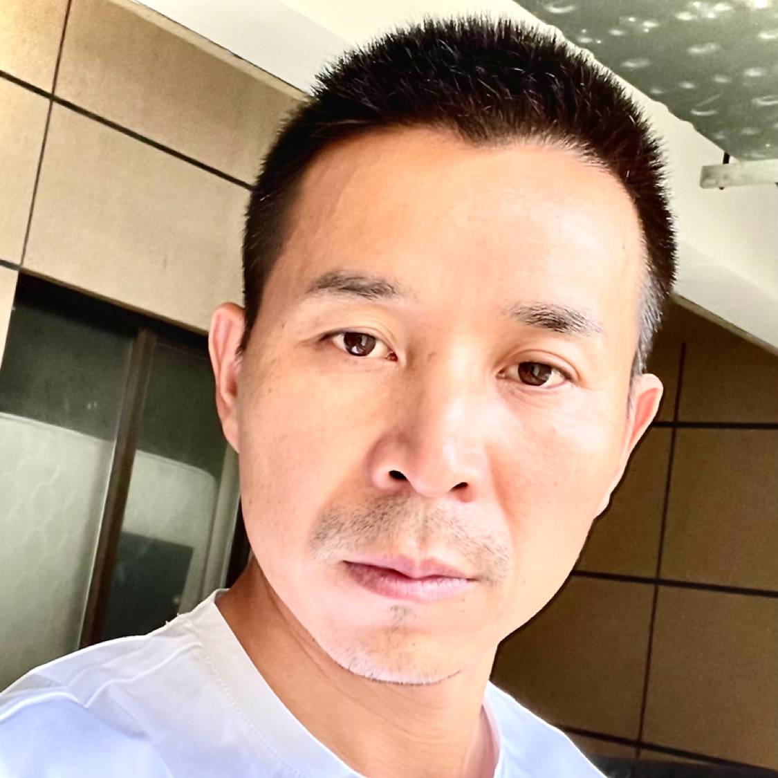 你接受我吗?的照片