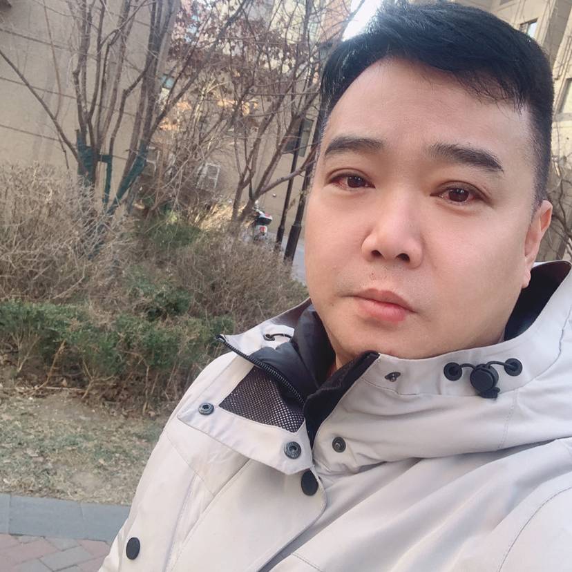 心跳跳的照片