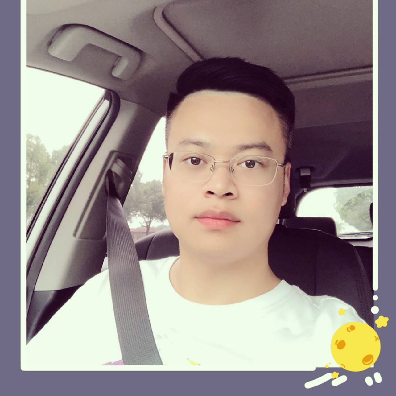独孤亮的照片
