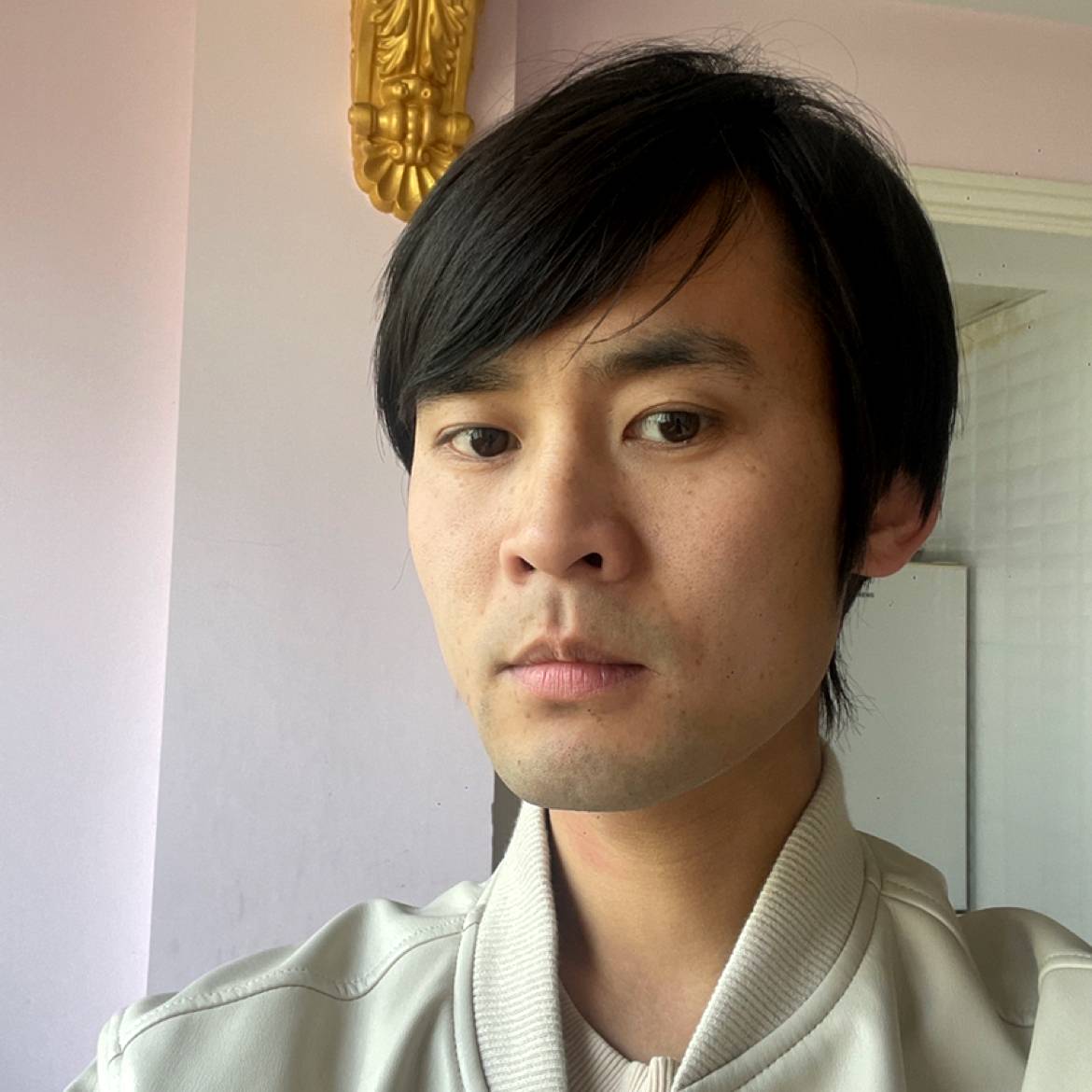 谦虚的紫葡萄的照片