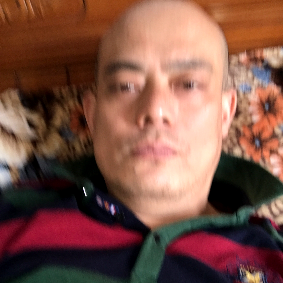 无限浅吻溪流的照片