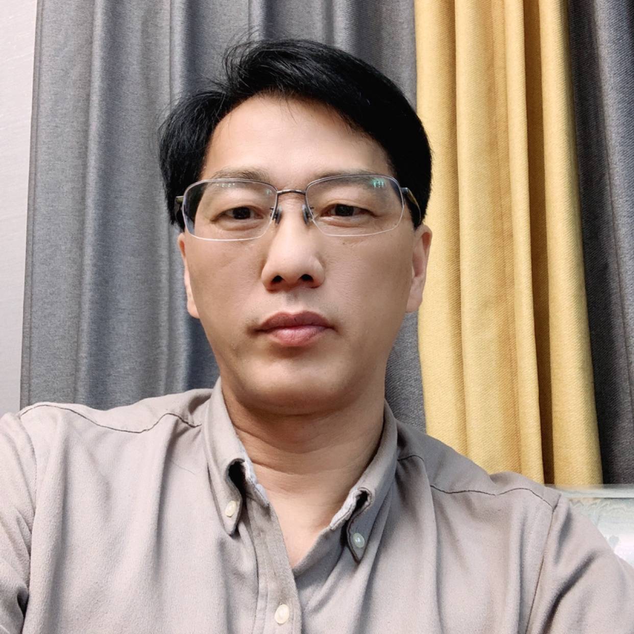 l白兔的照片
