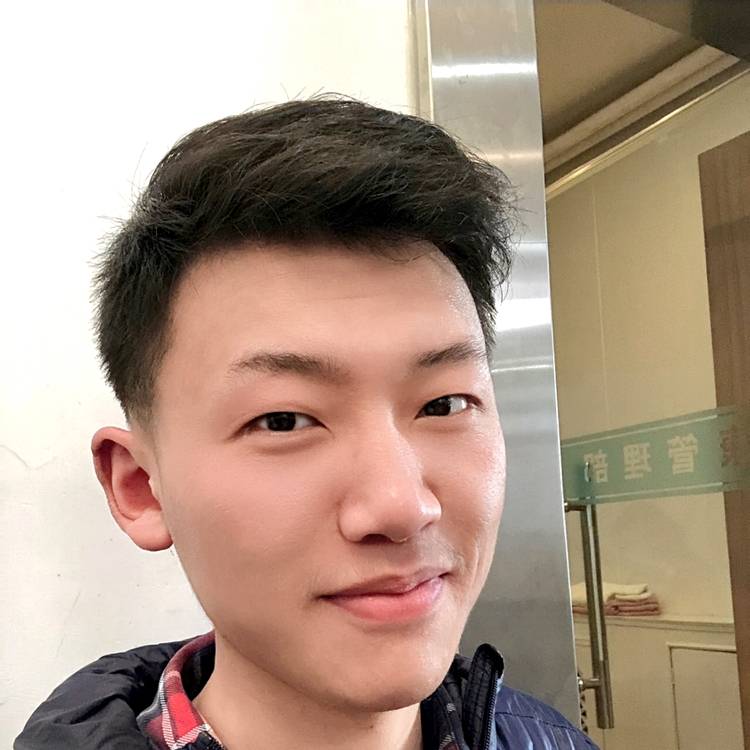 繁荣的巨人的照片