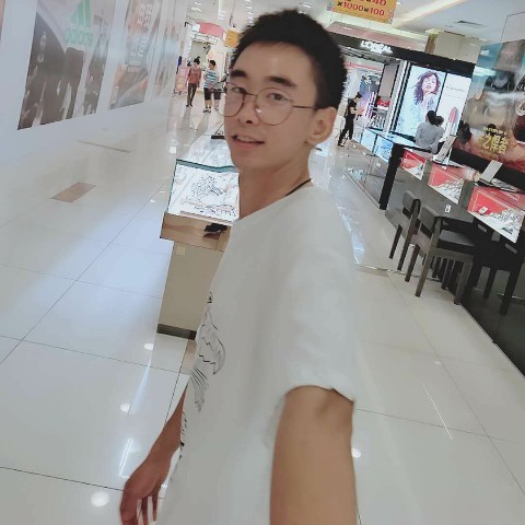 熊辛宇的照片