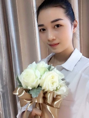 雨渐渐的照片