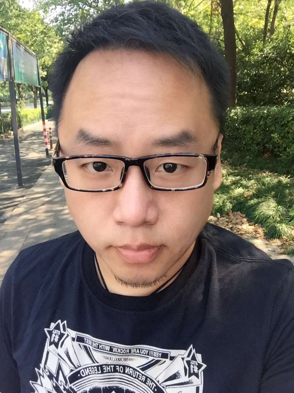 公子魏的照片
