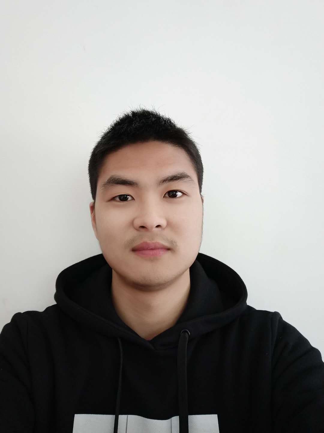 诸葛小亮的照片