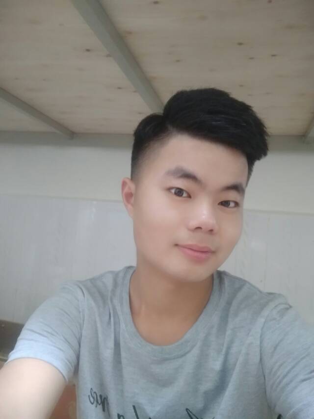 靊龢的照片