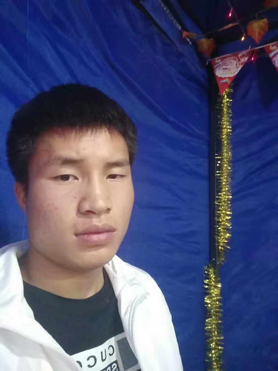 这世界车水马龙的照片