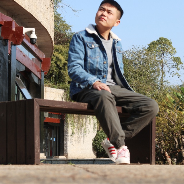 阿源哎的照片