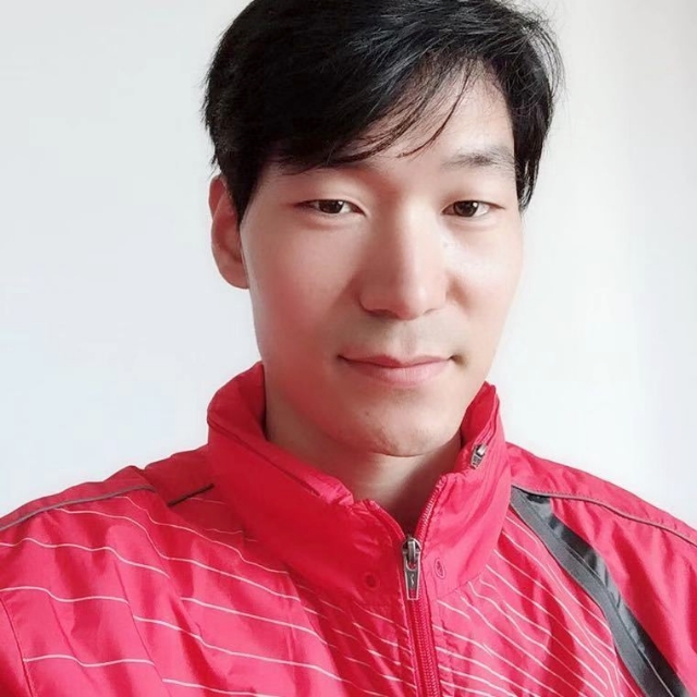 李冠军呀的照片