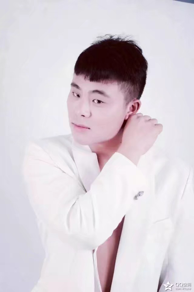 稻谷产量最多的人的照片