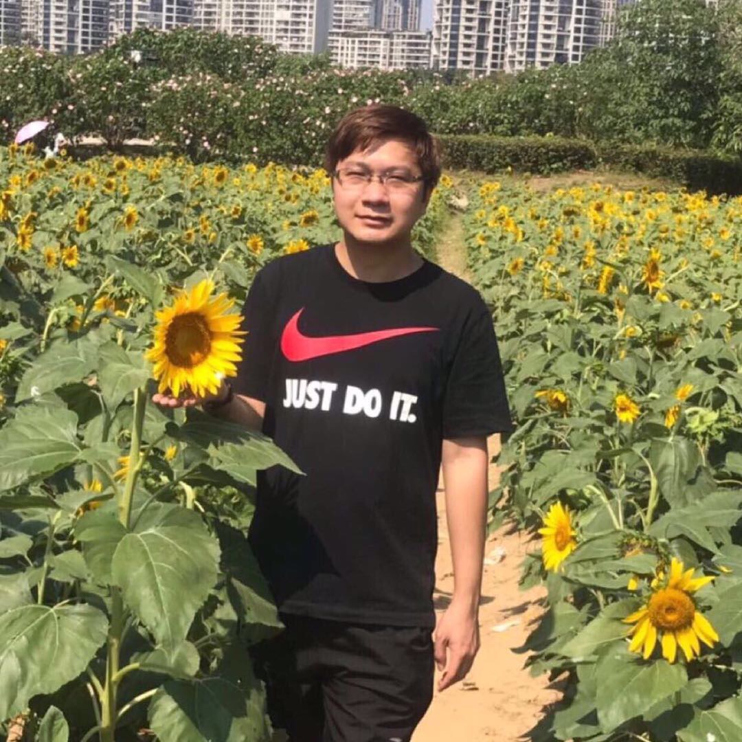 黄丰的照片