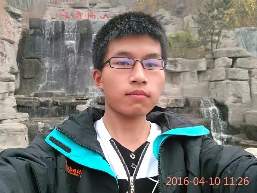 樊家华的照片