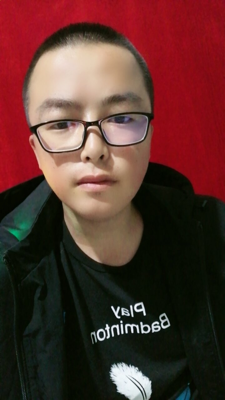 b张旭峰的照片