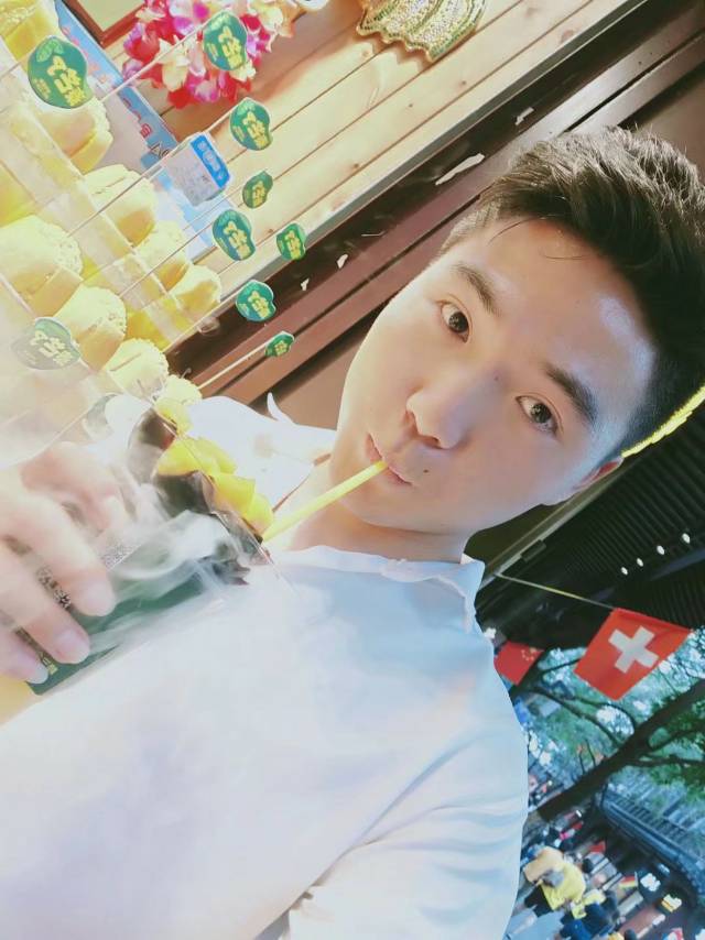 z阿钊的照片