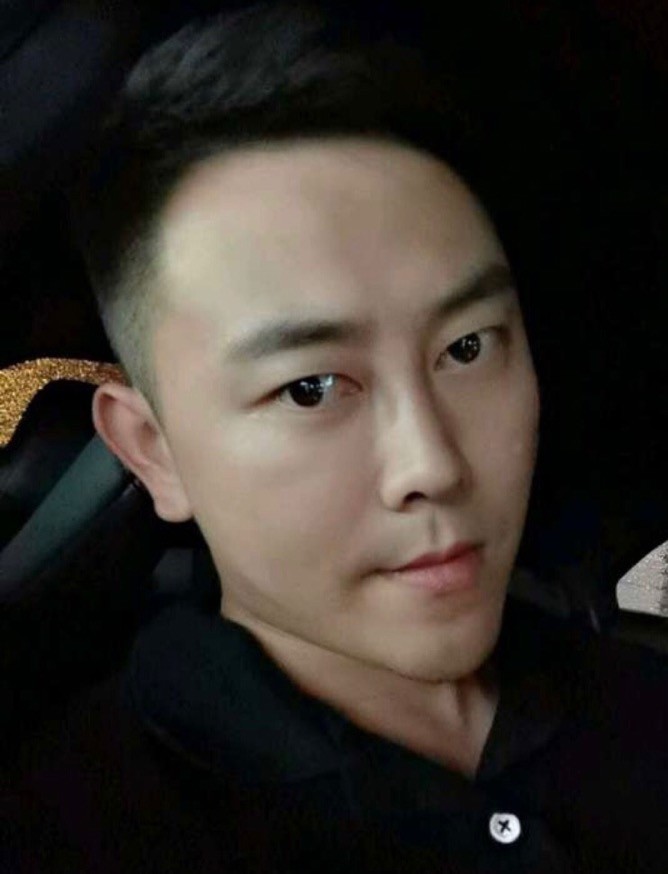战    狼的照片