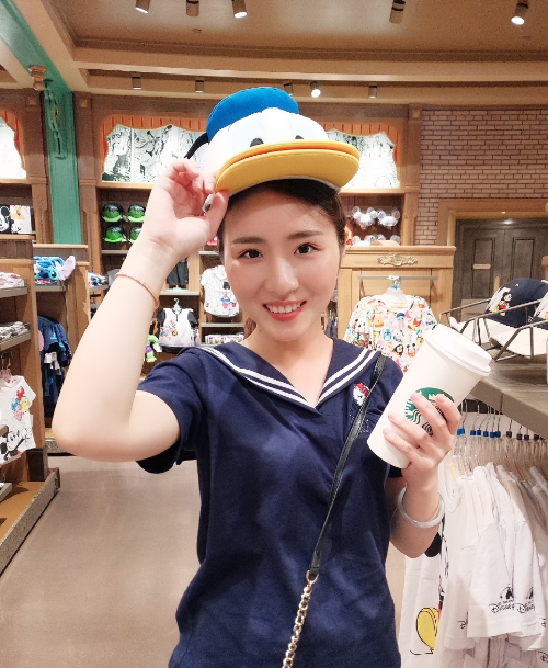 安妮清的照片
