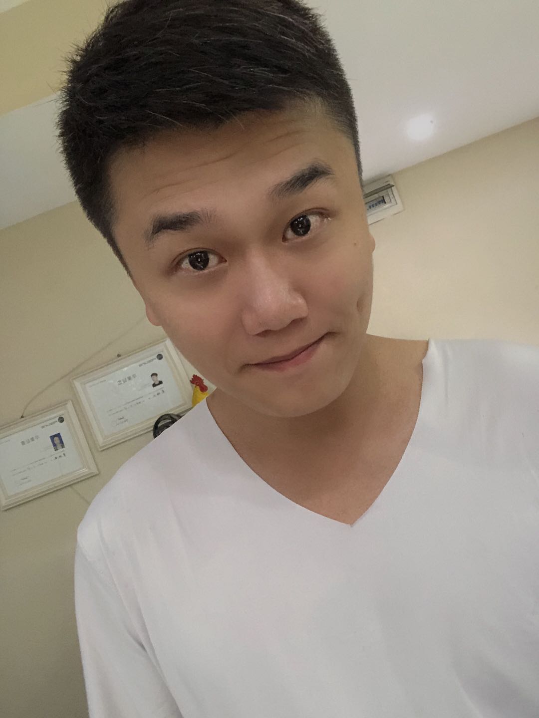 一米八杰的照片