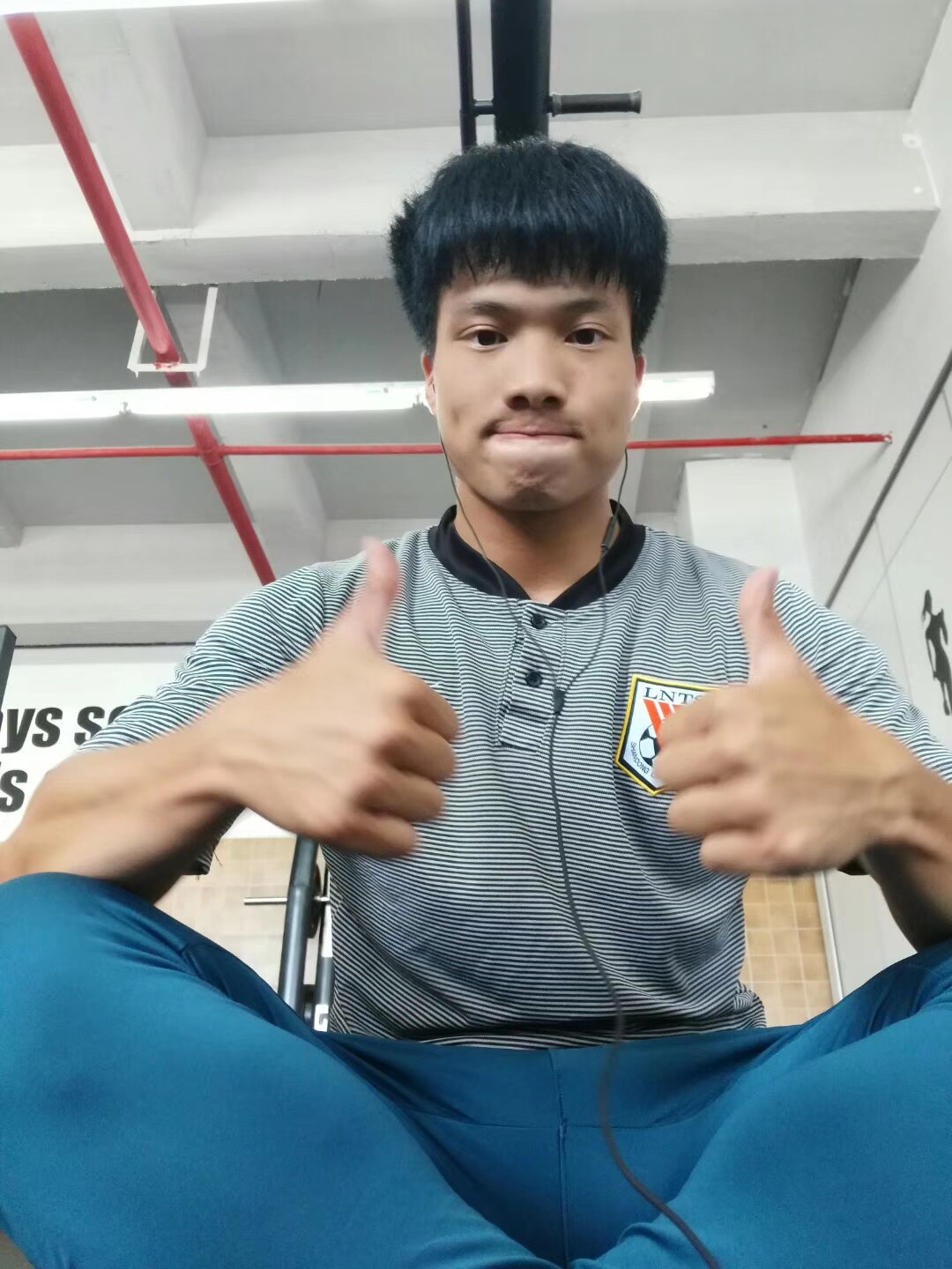 彭小磊的照片
