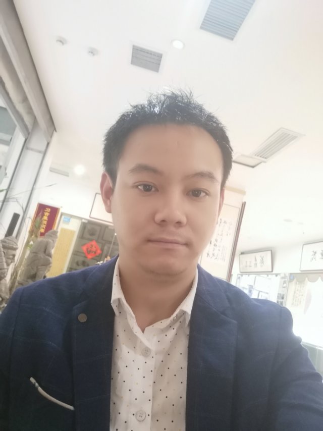 易文1的照片