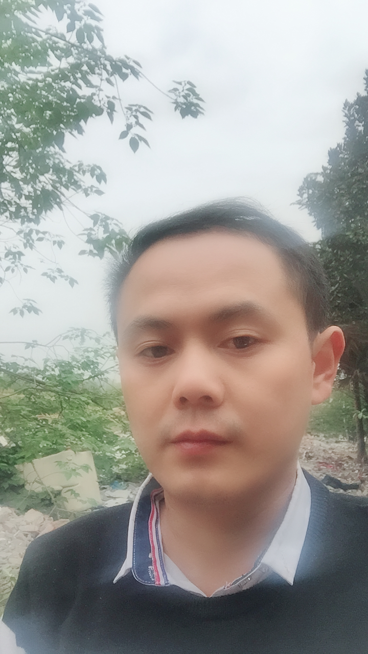 李坏李坏的照片