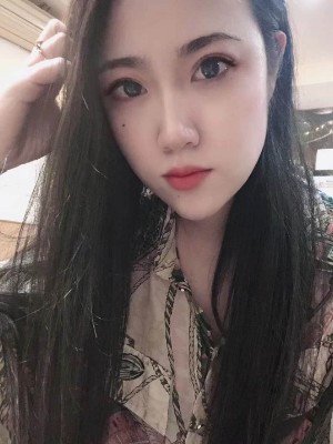 菲菲的照片