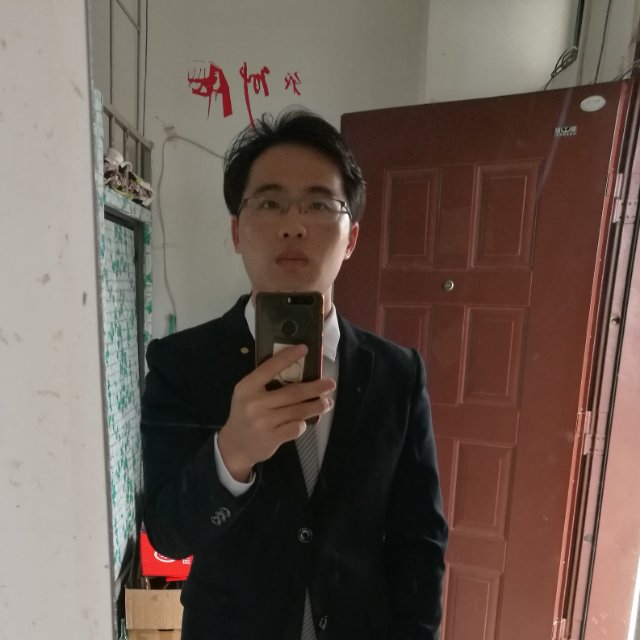 秦五的照片