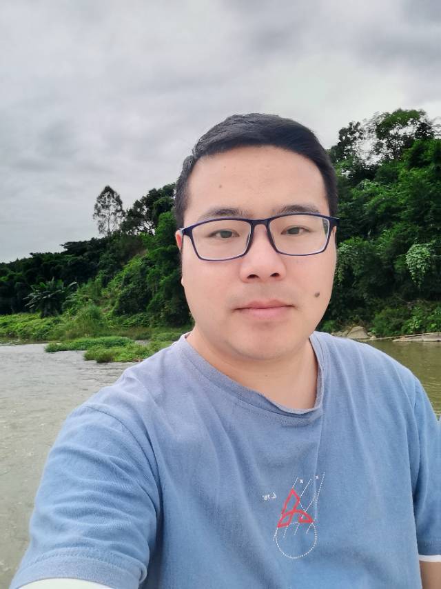 小陈1123的照片
