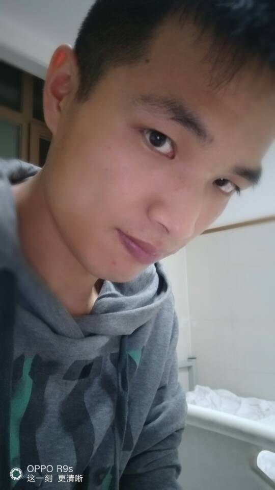 佛系少主的照片