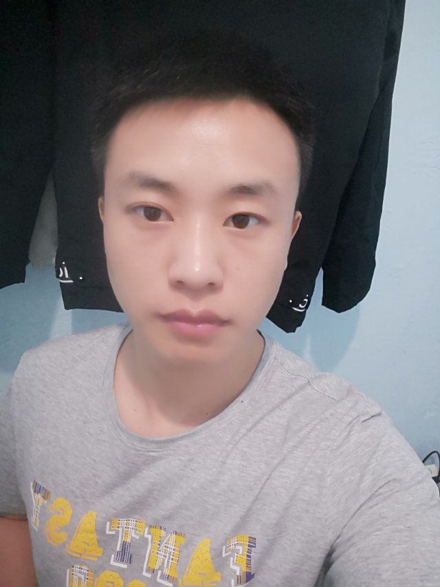 岁月无情人葬月的照片