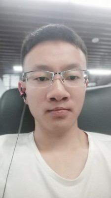 趁徐袁的照片