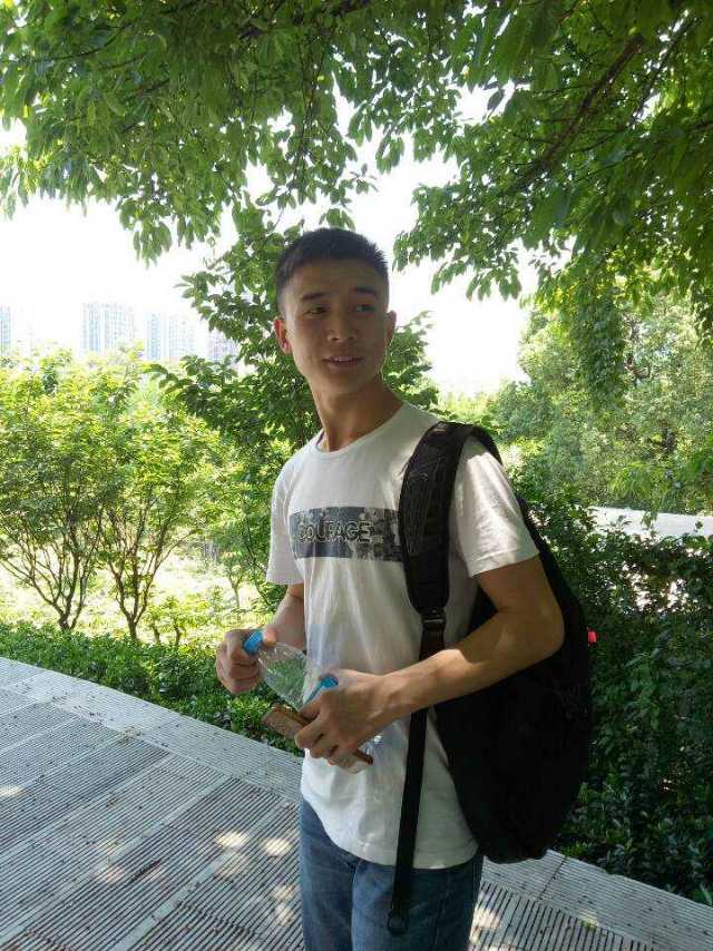 会员779354945的照片