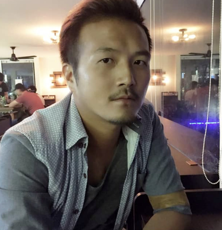 旁欢者的照片