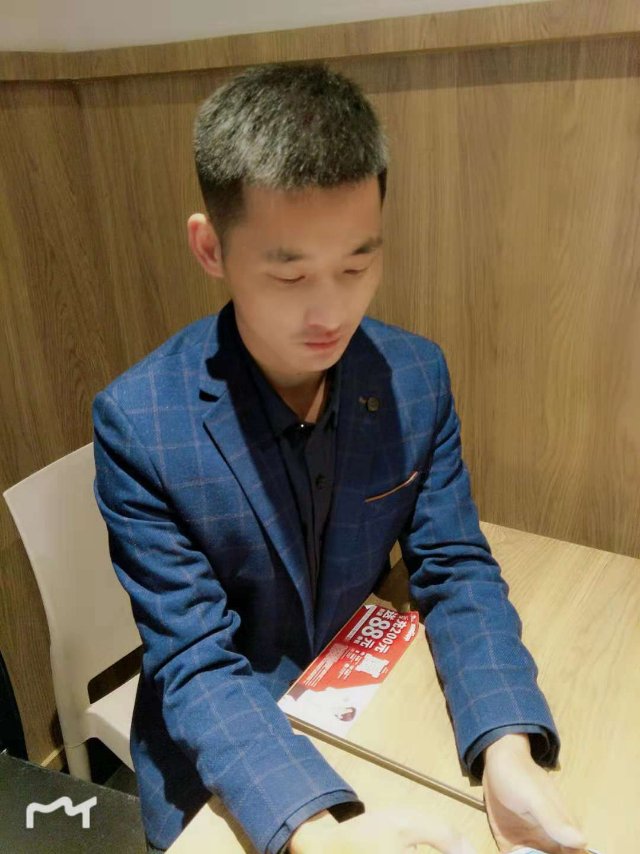 千里姻缘如何牵的照片