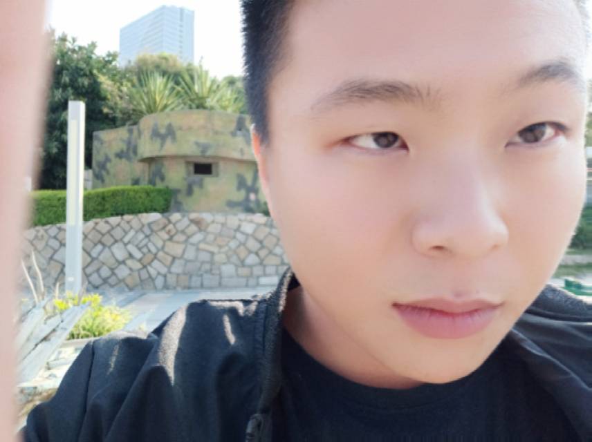 陈驾的照片