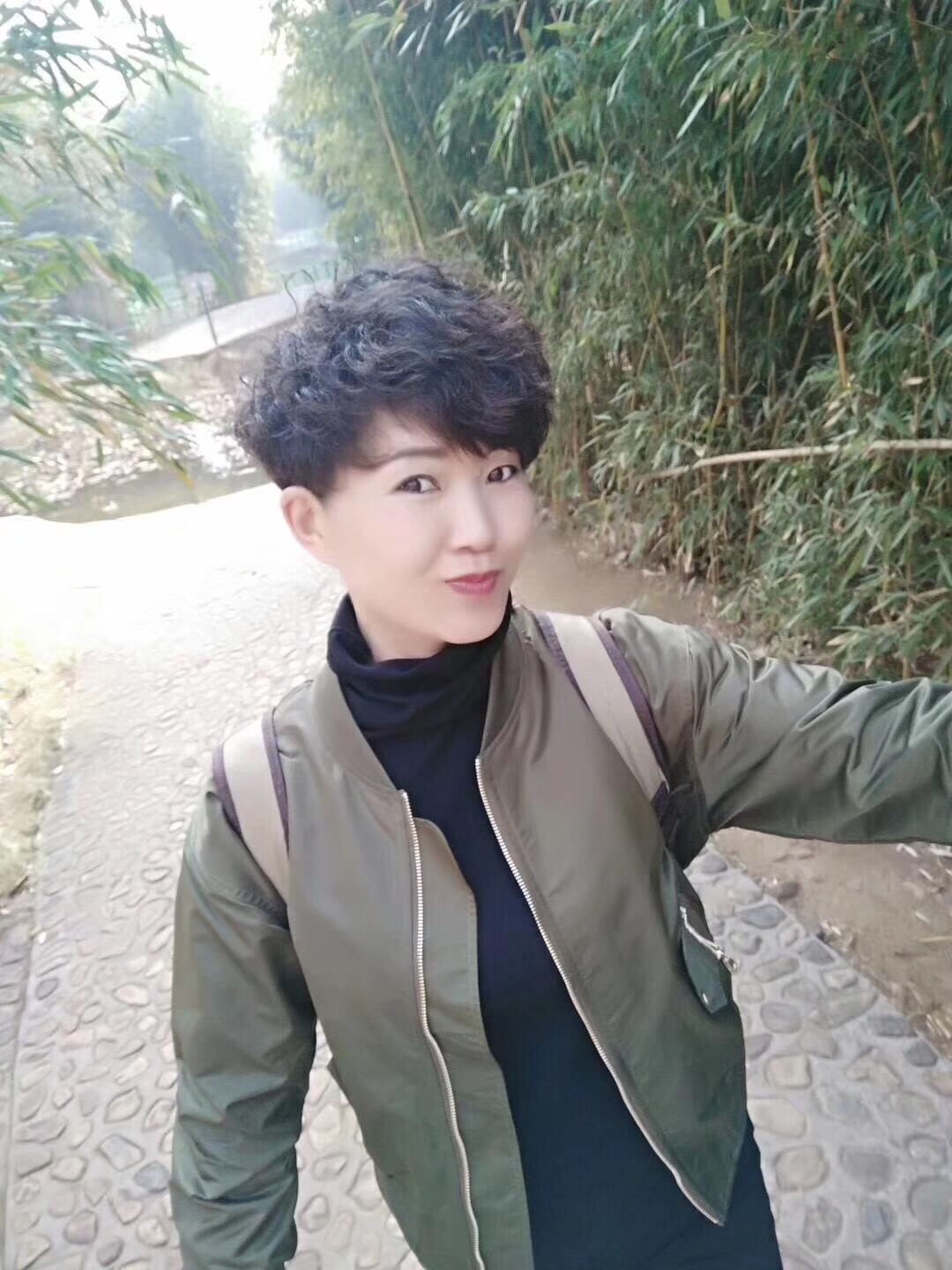 淡墨浓彩的照片