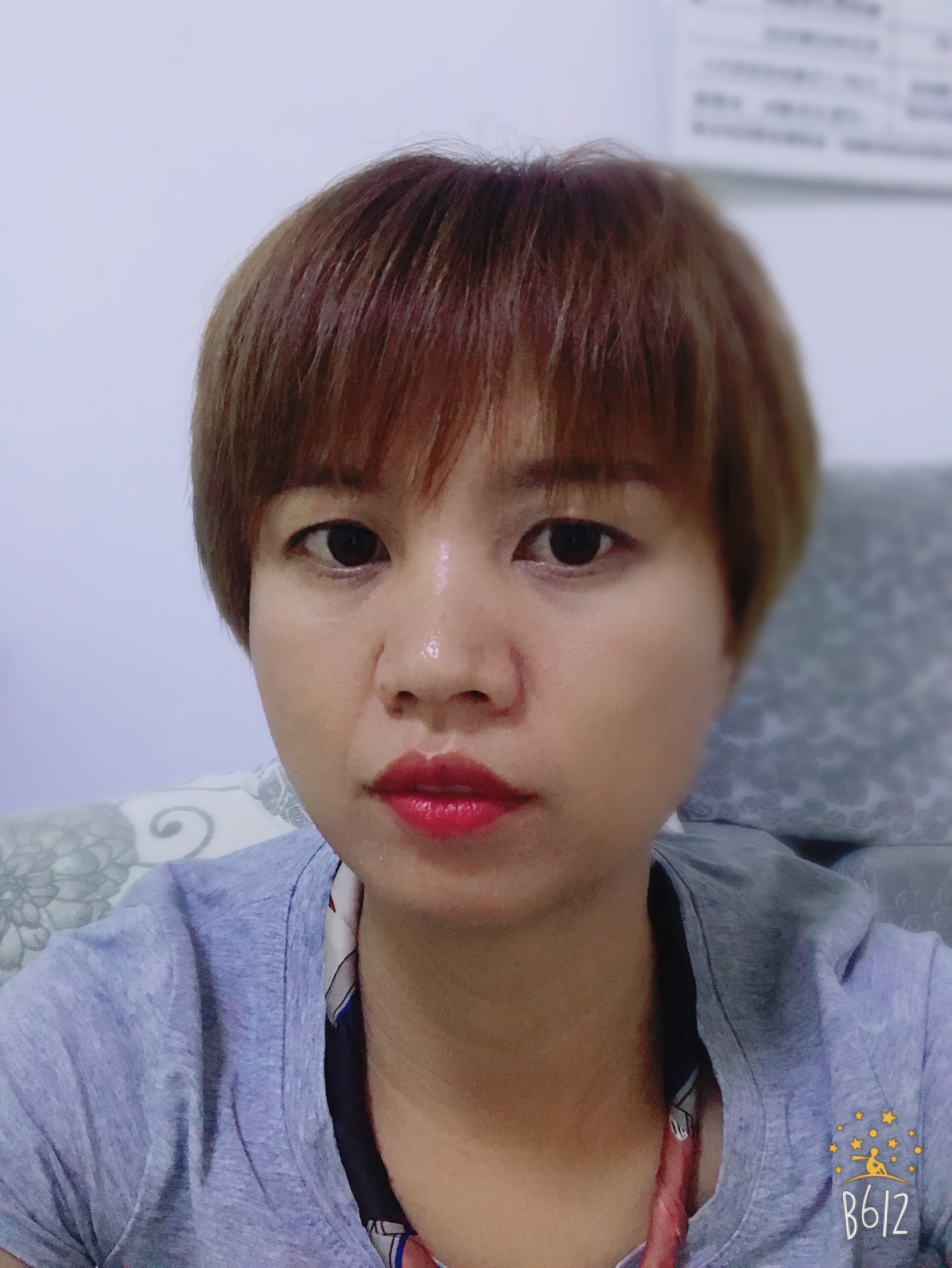 小白老师的照片