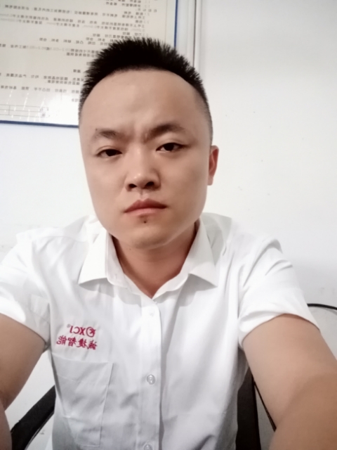 酱湖中人的照片