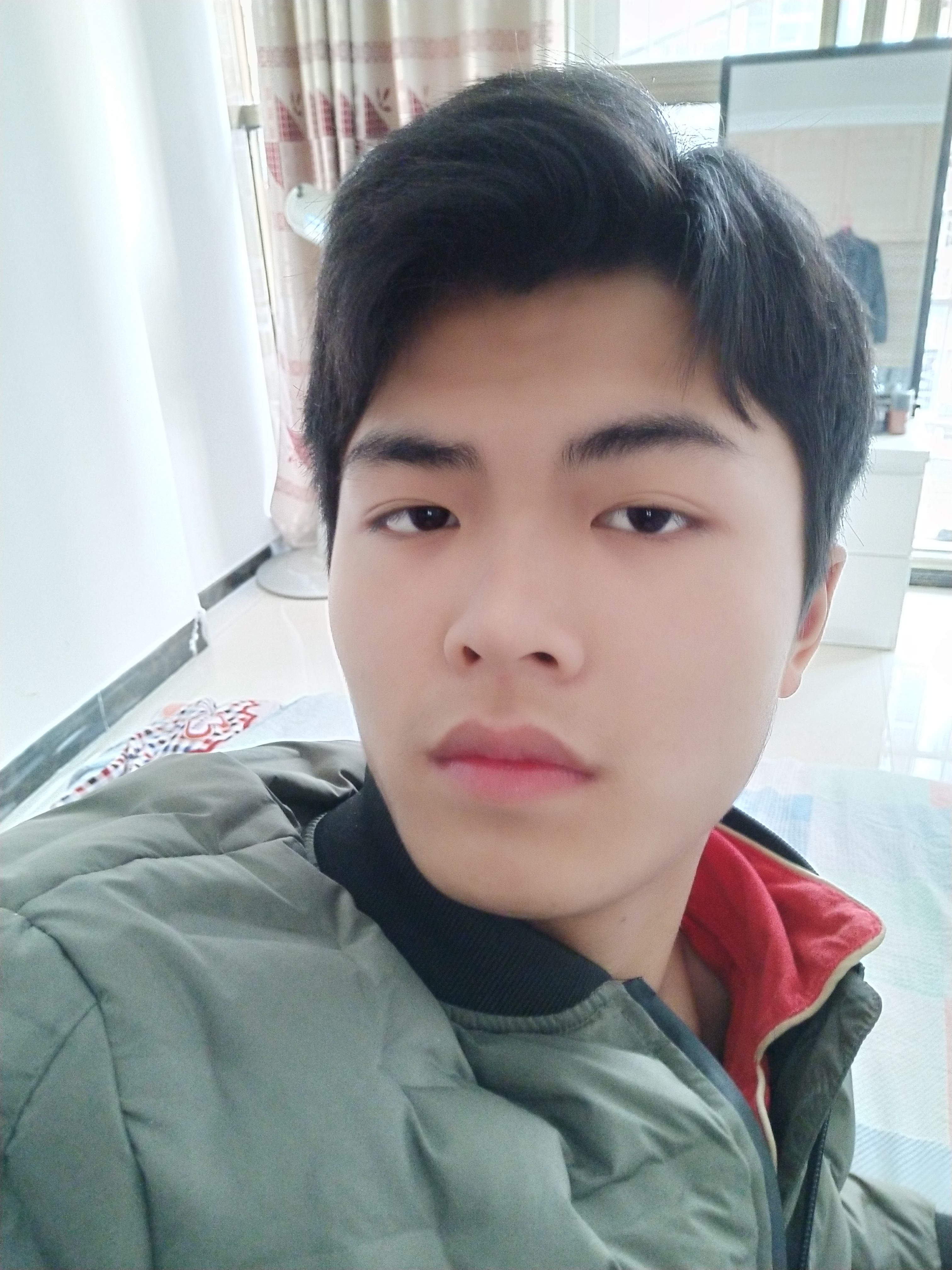 散场也许挺好的照片