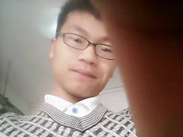 累累雷的照片