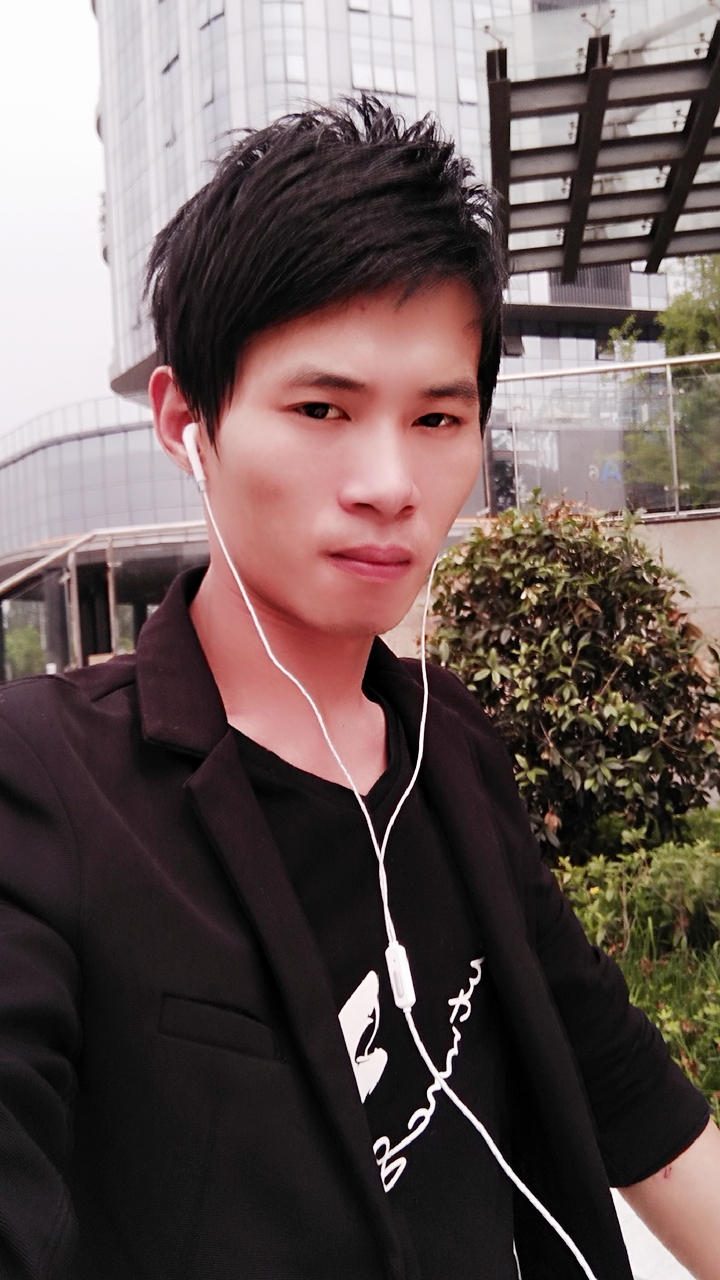 李疯子的照片