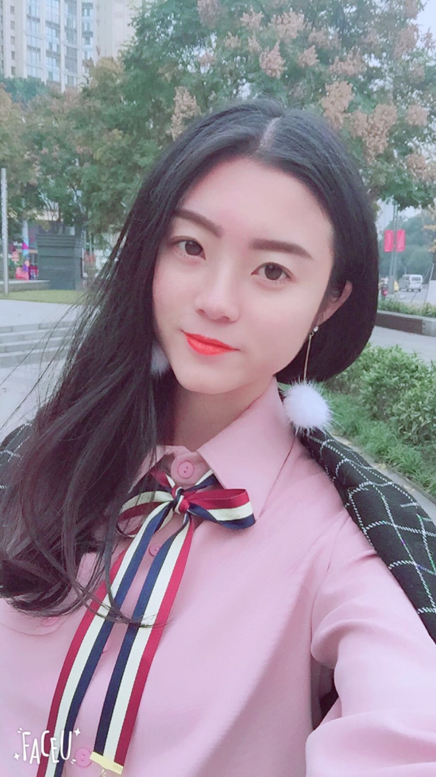 瑶瑶Alone°的照片