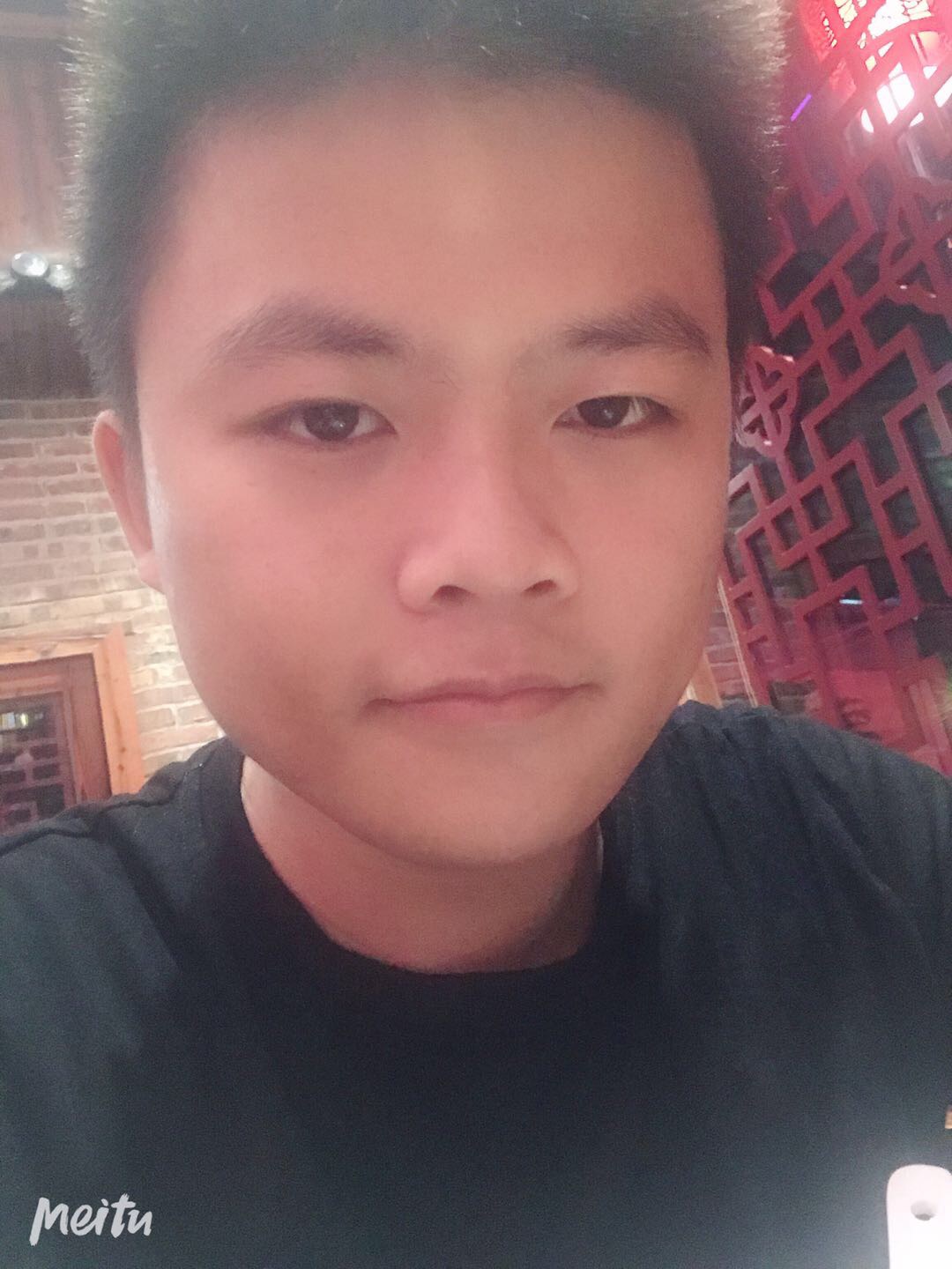 磕头的照片