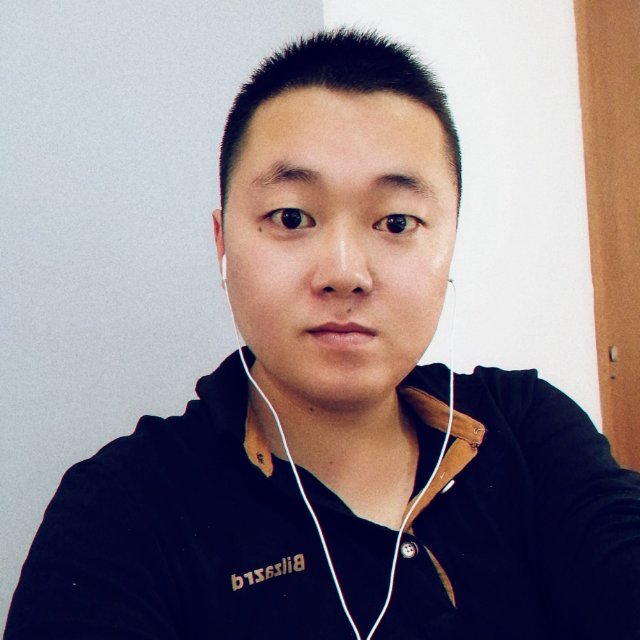 简简单单的小泉的照片
