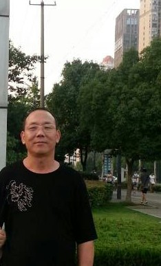 温暖的太旧的照片