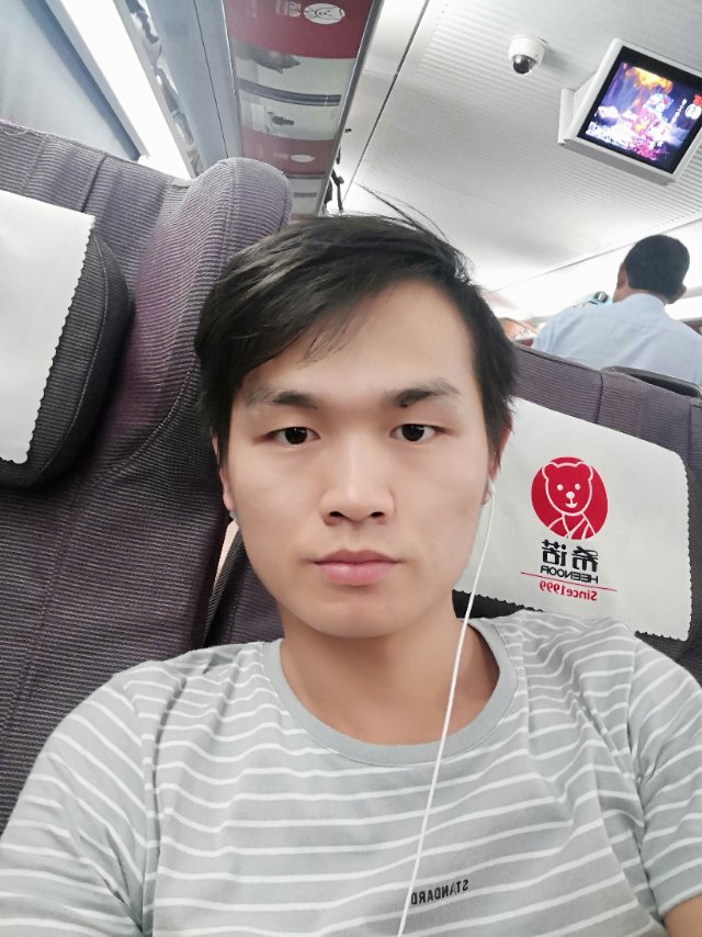 婚恋交友网，缘在何的照片