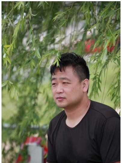 诚信的交友会员的照片