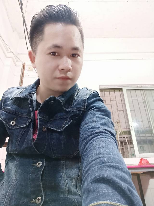 噶咯嘛不是的照片