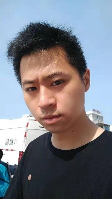 美滋滋。的照片